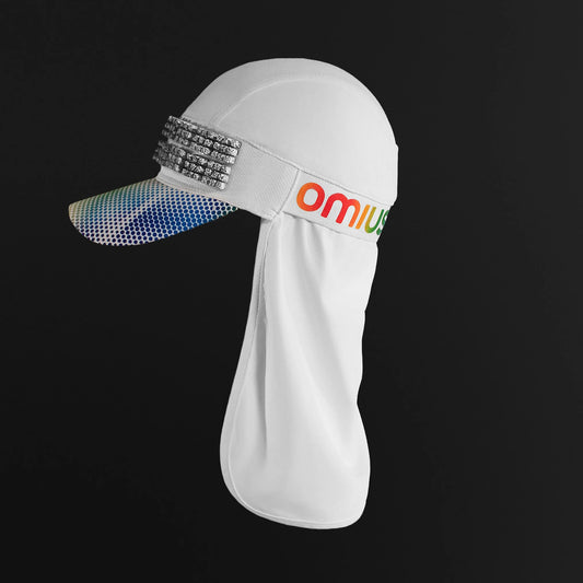 GORRA BLANCA CON CAPA